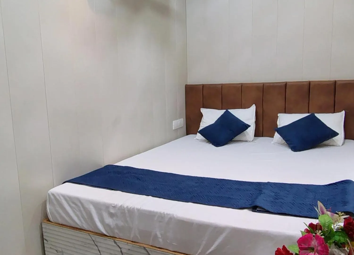 Shree Laxman Guest House Benares